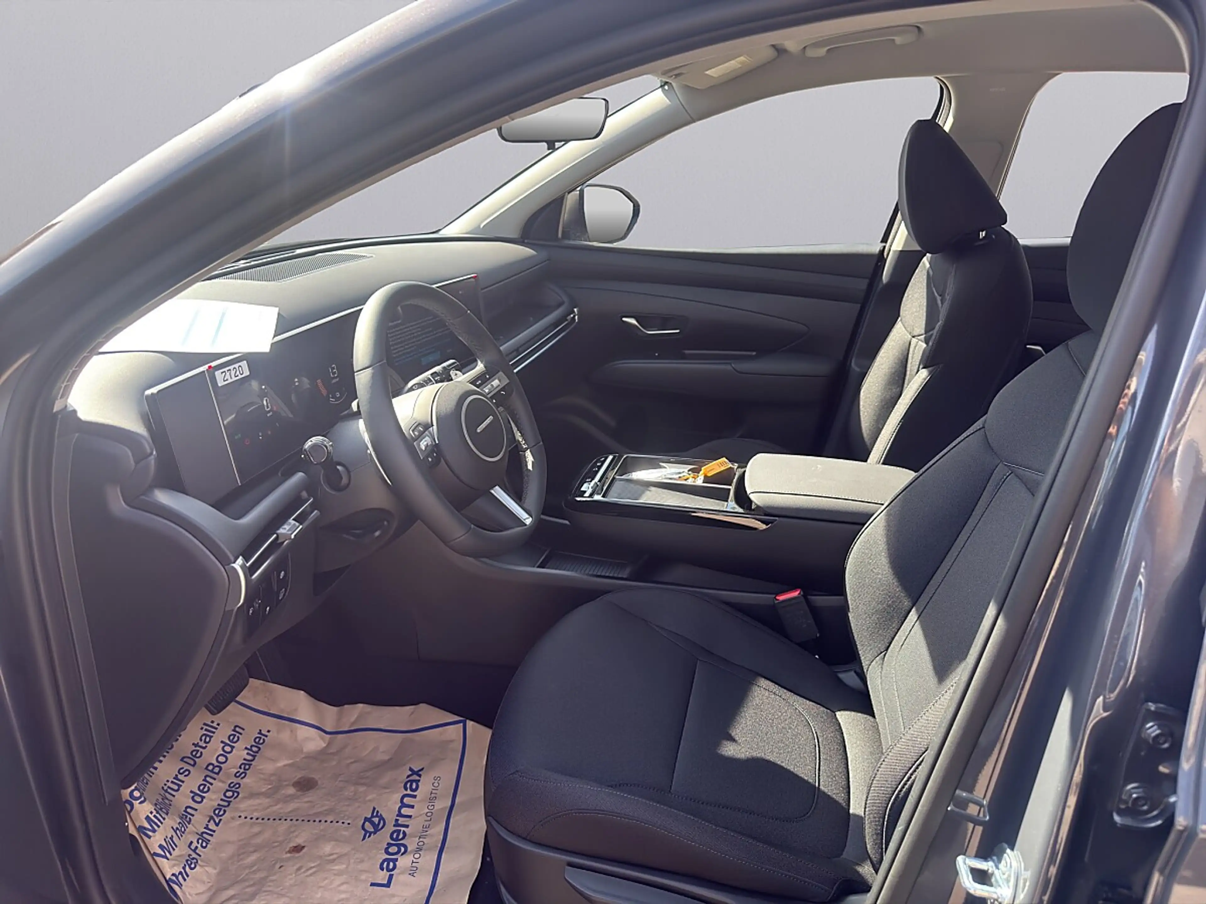 Hyundai TUCSON Tucson 1,6 T-GDI HEV 2WD Edition 35 Aut. — photo 9