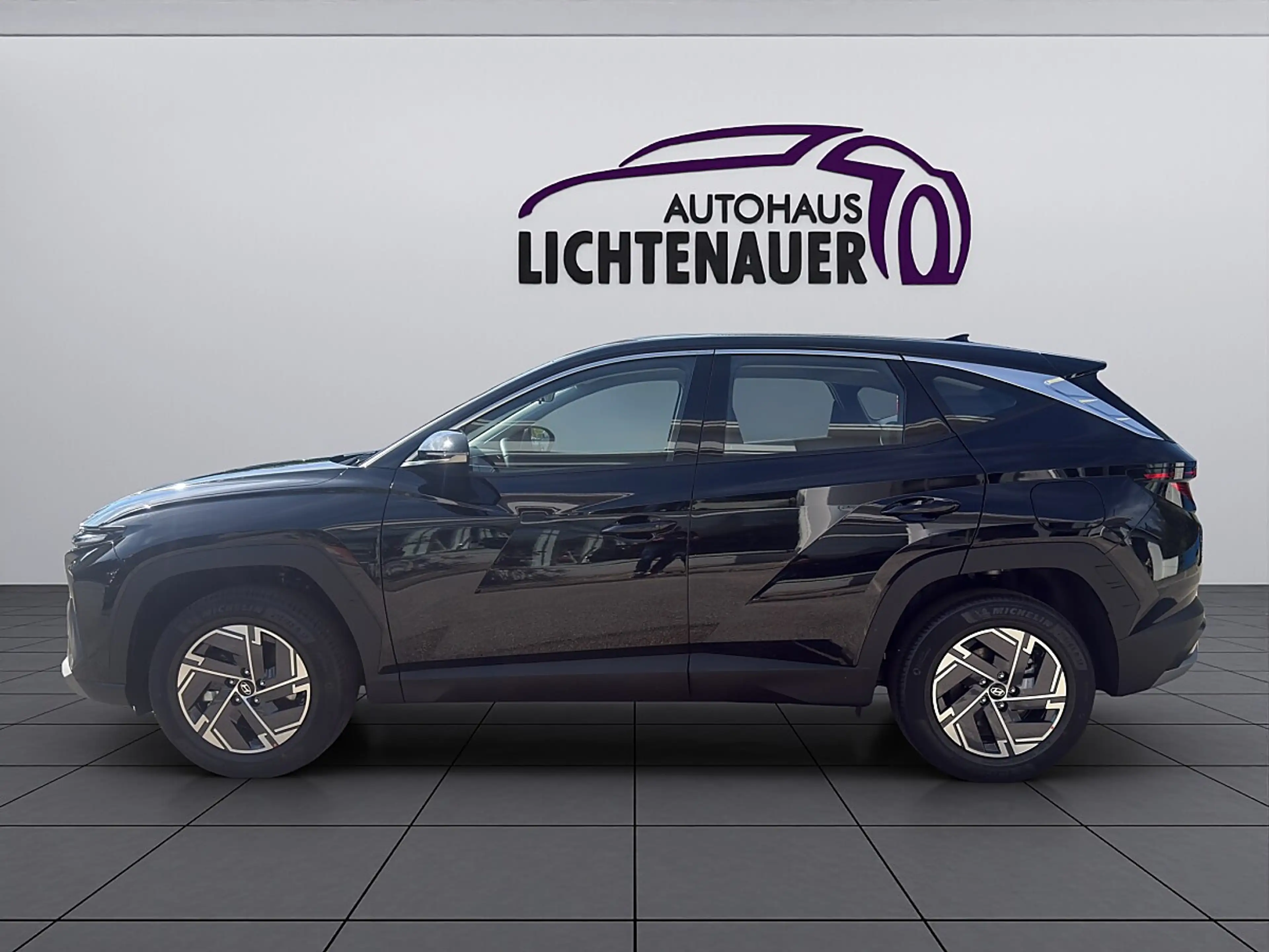 Hyundai TUCSON Tucson 1,6 T-GDI HEV 2WD Edition 35 Aut. — photo 2