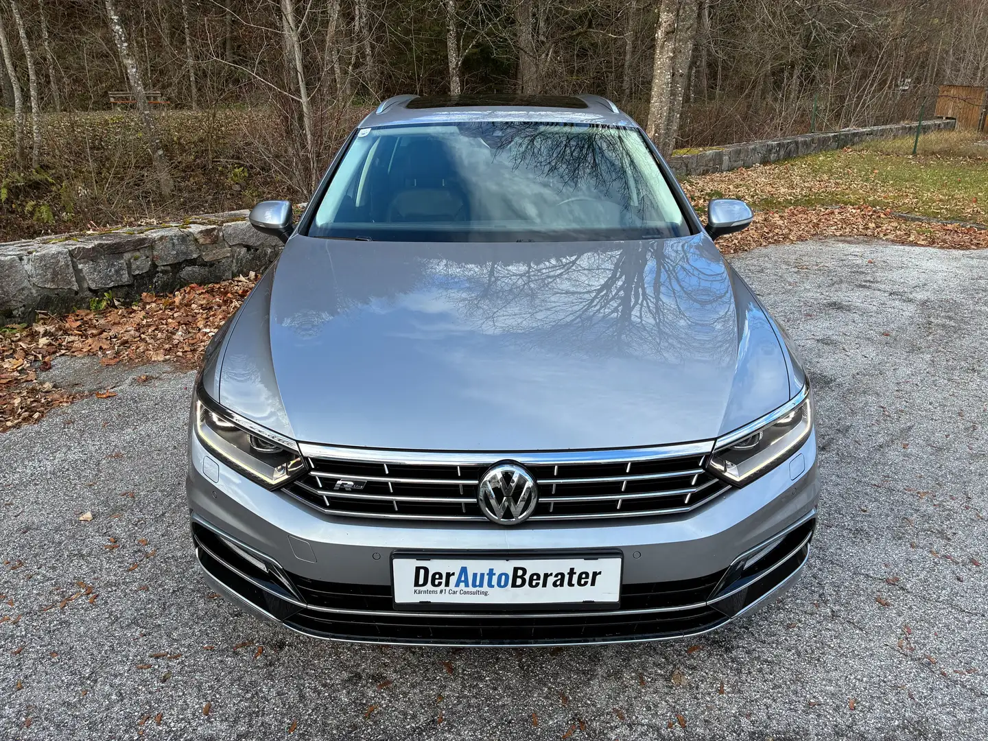 Volkswagen Passat Variant R-Line 2.0 TDI DSG *STANDHZG*DYNAUDIO*PANO*AHK* Grau - 2