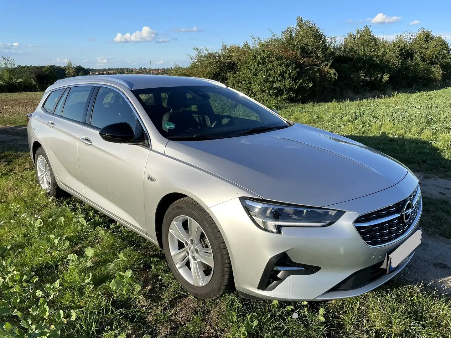 Opel Insignia Insigna, Sports Tourer, Busines, 2,0 Diesel 128 Silber - 1