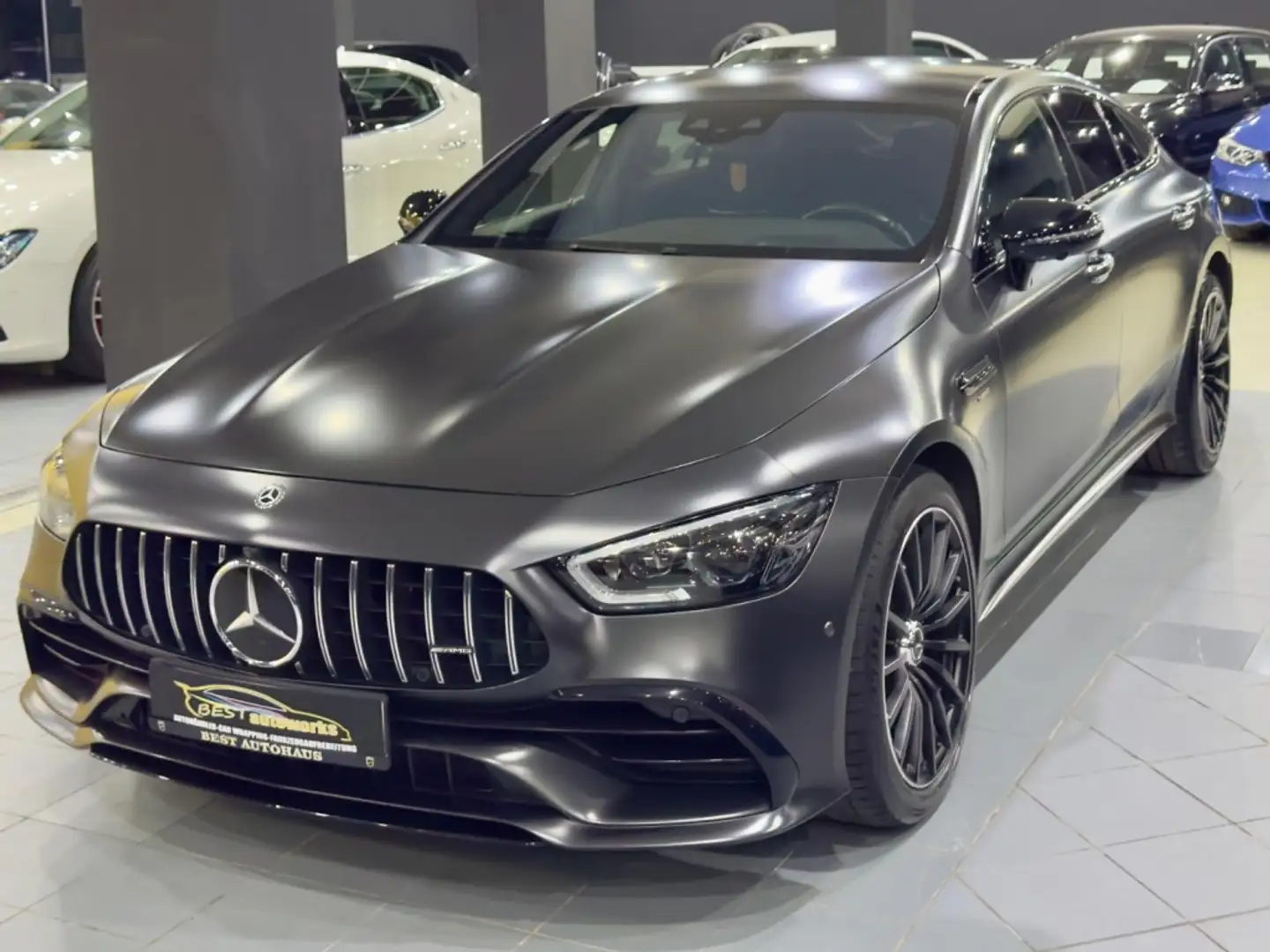 Mercedes-Benz AMG GT 43 4MATIC+ Gris - 2