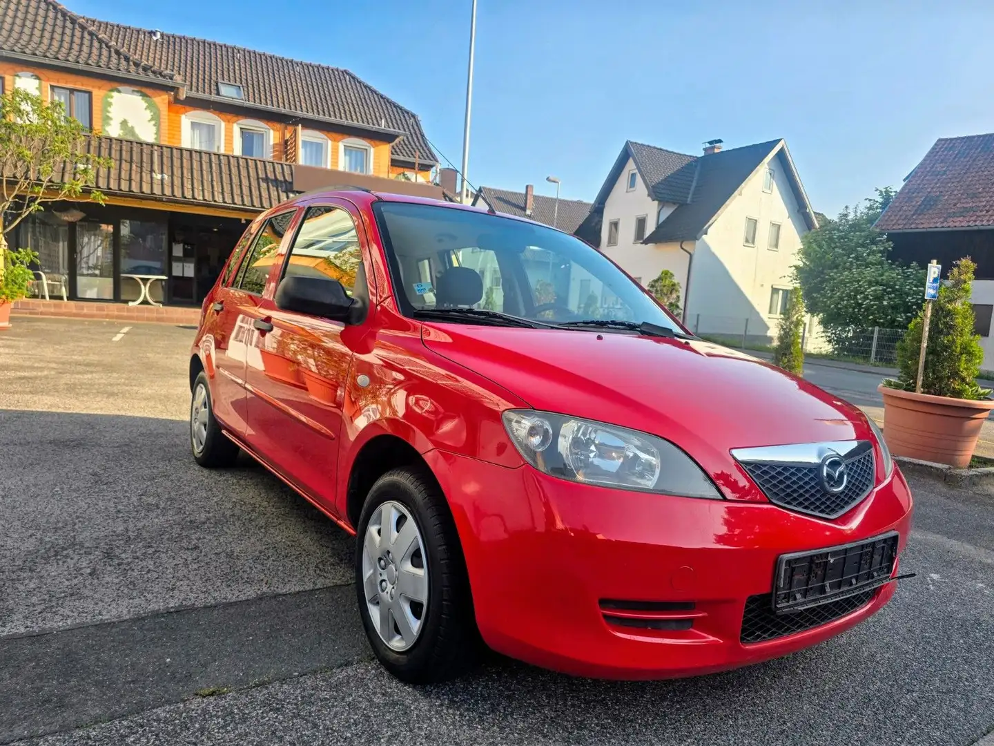 Mazda 2 Lim. 1.25 Comfort orig. 58000 KM !! 1.Hand !! Rot - 2