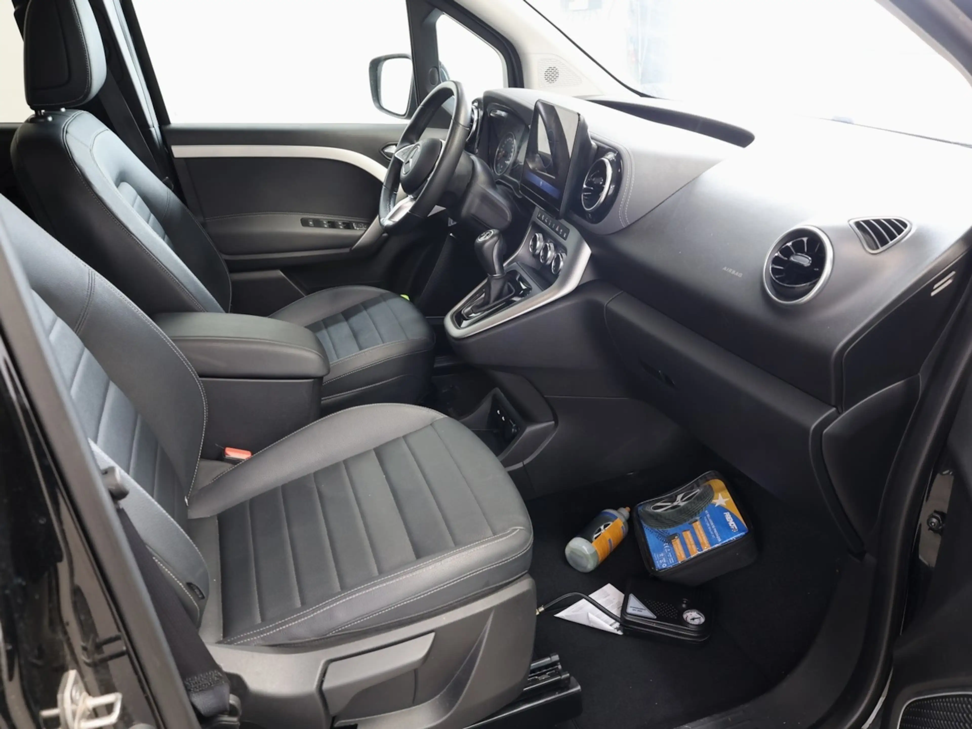 Mercedes-Benz T-Class lang,Progressive,7Sitze,Automatik,LED,Navi — photo 9