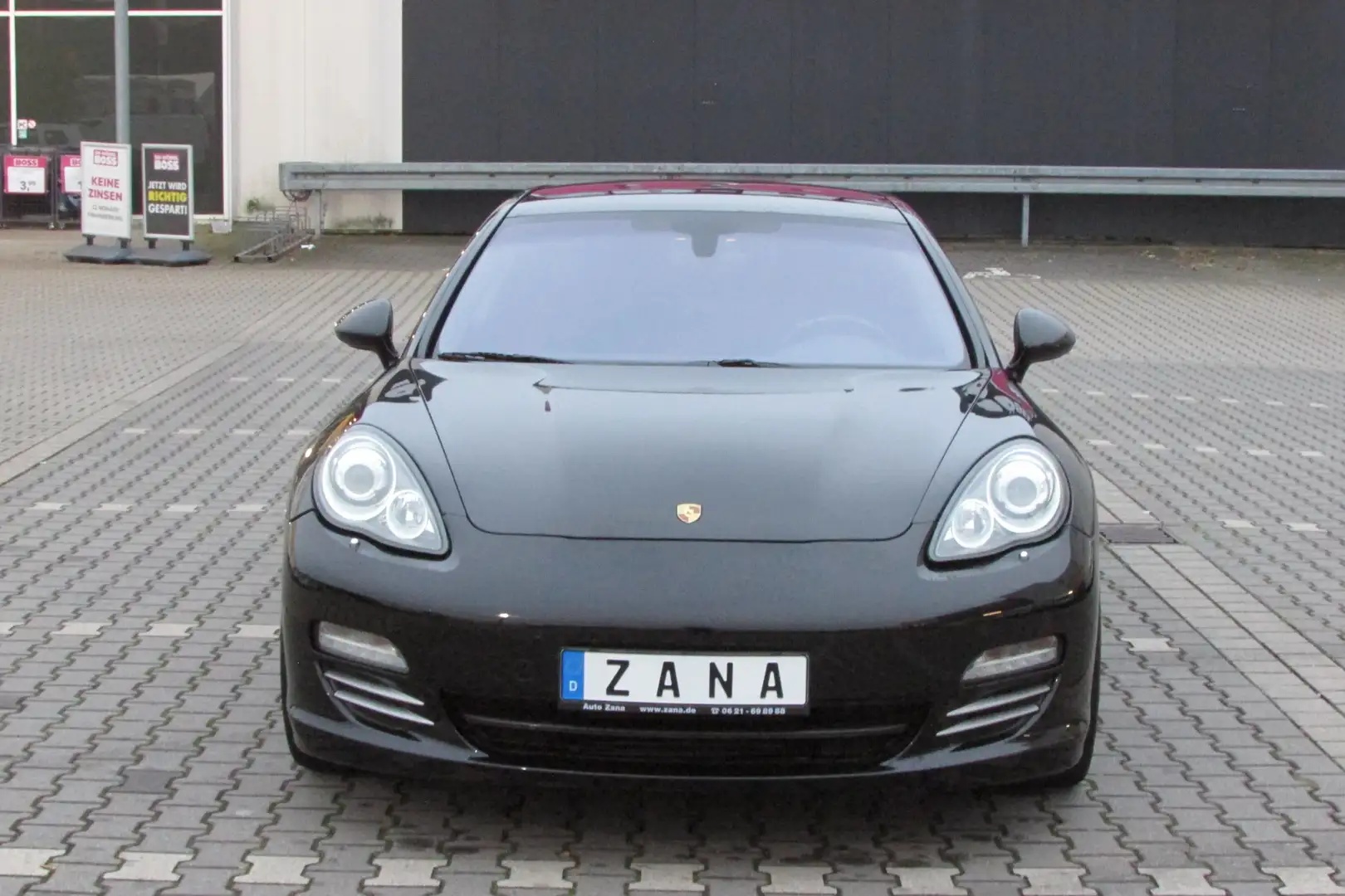 Porsche Panamera 4 S Schwarz - 2