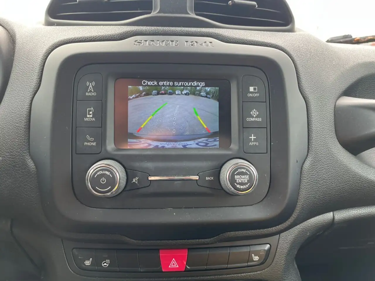 Jeep Renegade photo Jeep Renegade