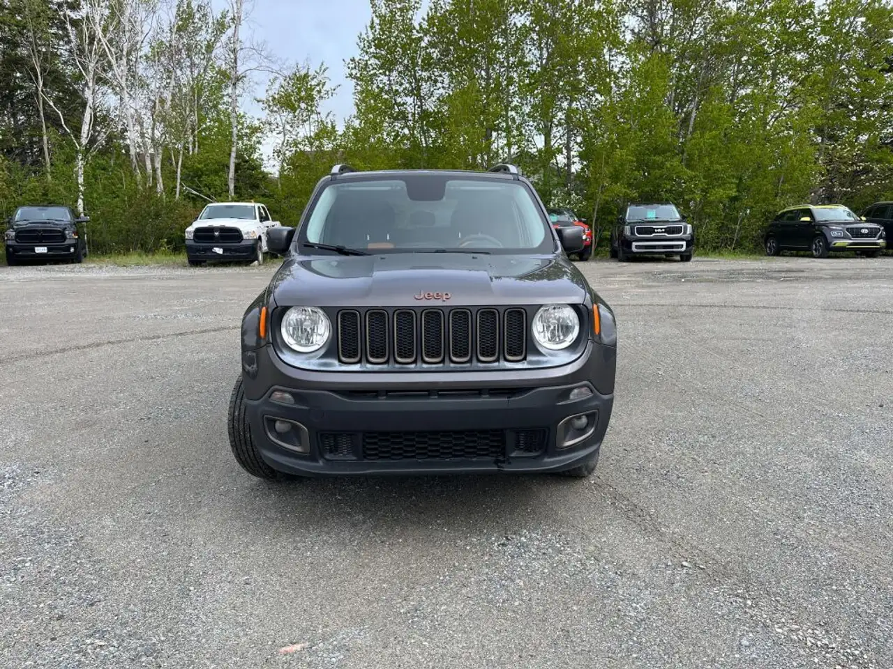 Jeep Renegade photo Jeep Renegade