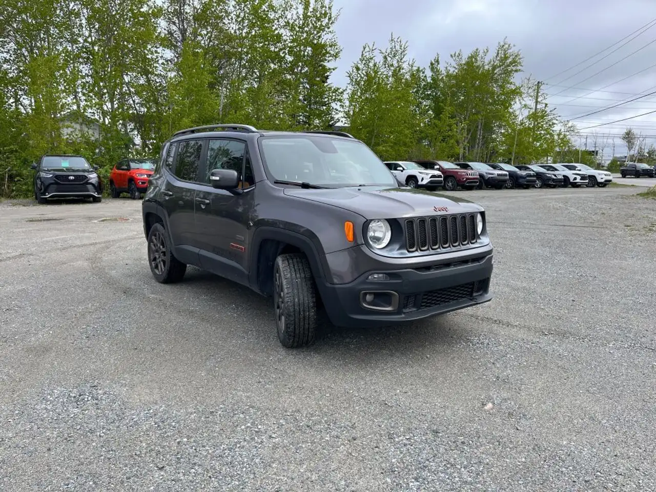 Jeep Renegade photo Jeep Renegade