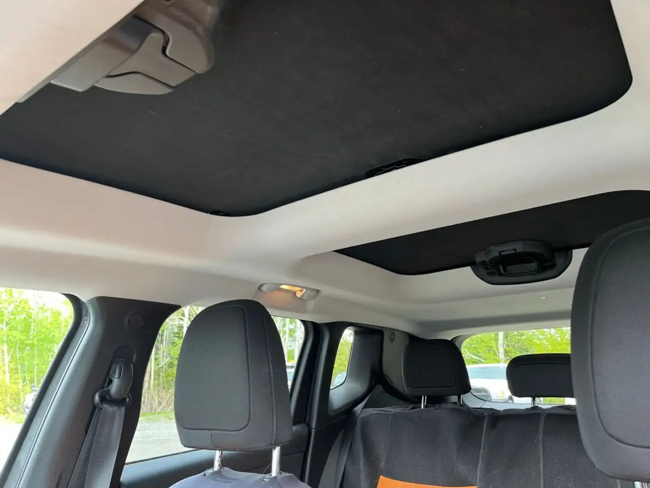 Jeep Renegade photo Jeep Renegade