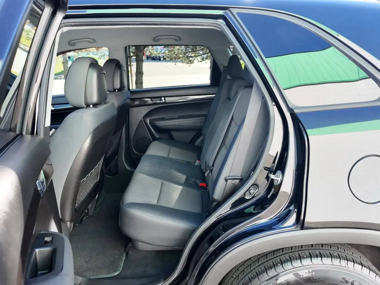 Kia Sorento photo Kia Sorento