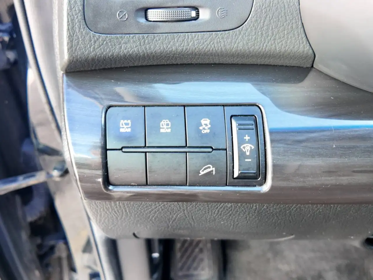 Kia Sorento photo Kia Sorento