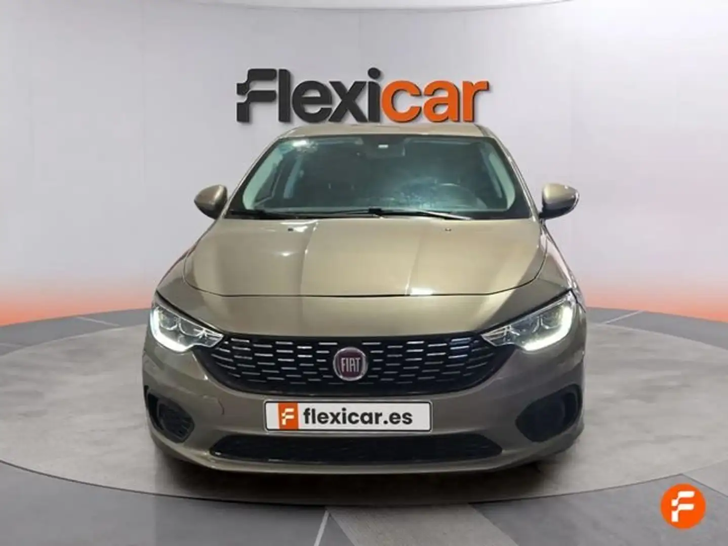 Fiat Tipo 1.4 16v Easy Business 70kW (95CV) 5p. Marrón - 2