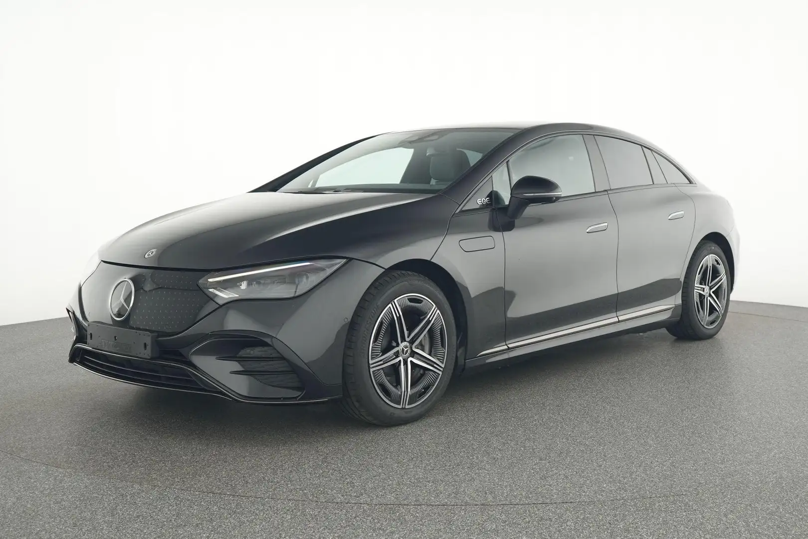 Mercedes-Benz EQE 300 AMG Line | trekhaak | 360° camera | Distronic | Sm Grijs - 1