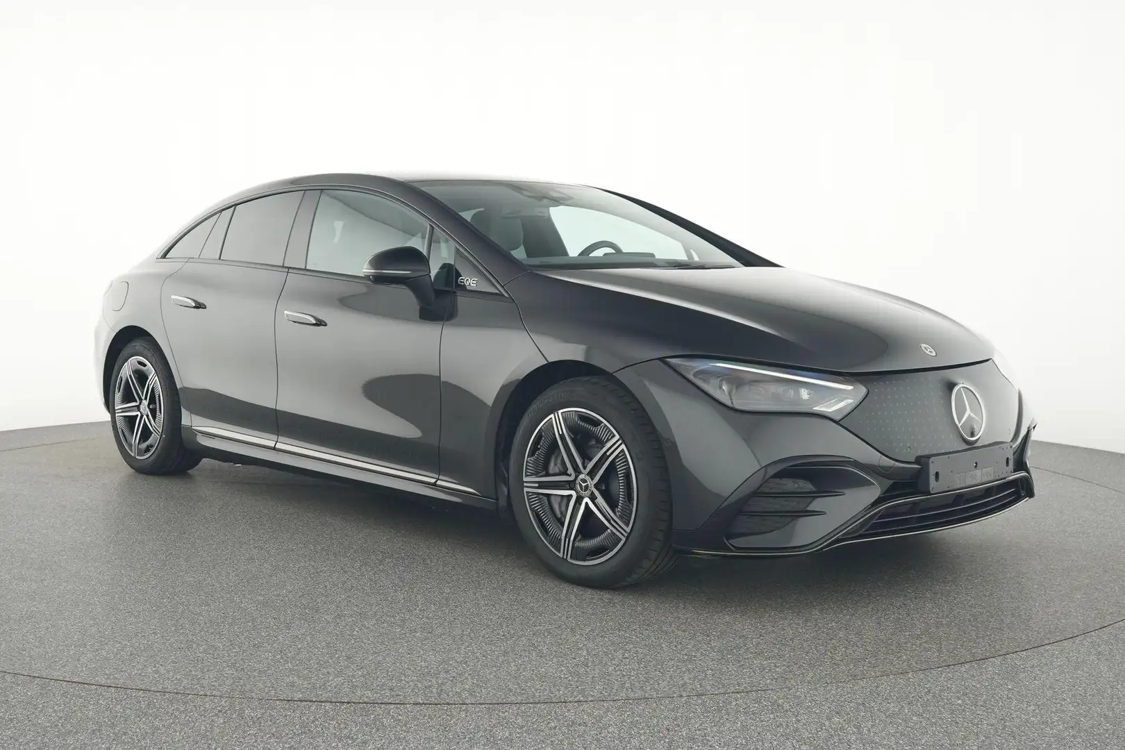 Mercedes-Benz EQE 300 AMG Line | trekhaak | 360° camera | Distronic | Sm Grijs - 2