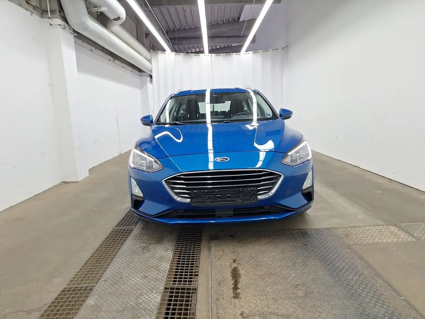 Ford Focus Titanium LED Navi AppLink PDC SHZ GRA Blau - 2