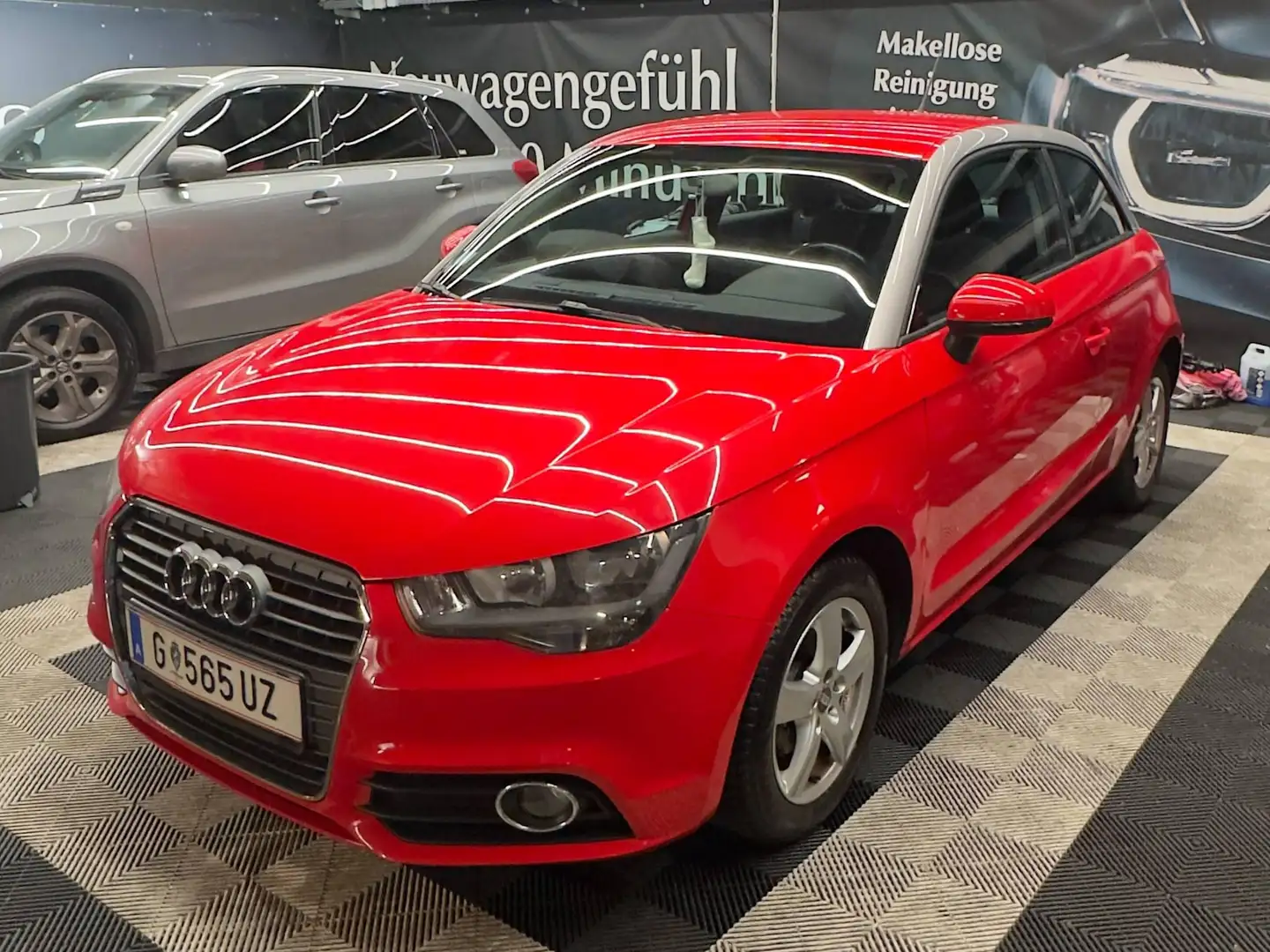 Audi A1 1,2 TFSI | Carplay | Rückfahrcam | Subwoofer | Pickerl bis 03/27 Limousine Rot - 1