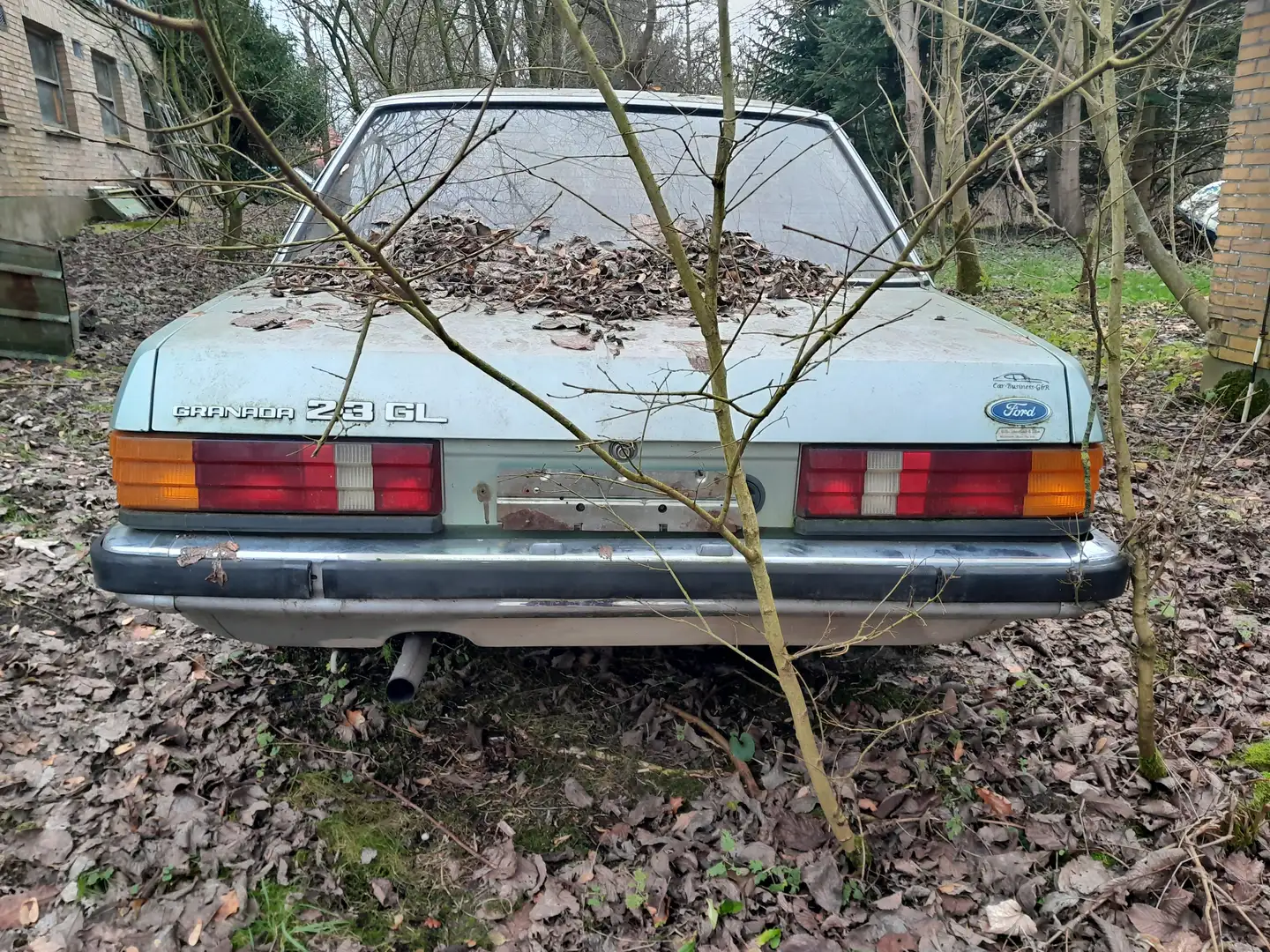 Ford Granada 2.3 V6 Limousine Зелений - 2
