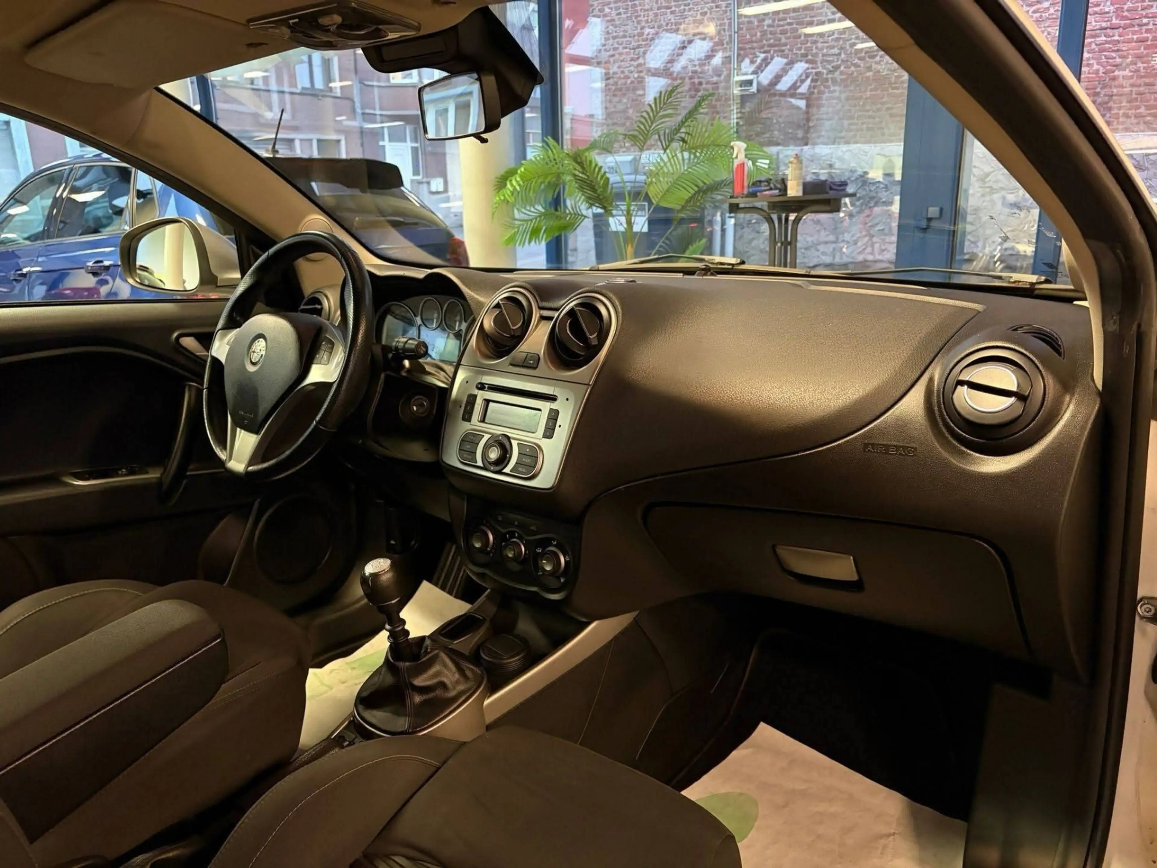 Alfa Romeo MiTo GARANTIE / SUPER FIABLE / DISPO DIRECTEMENT — photo 9