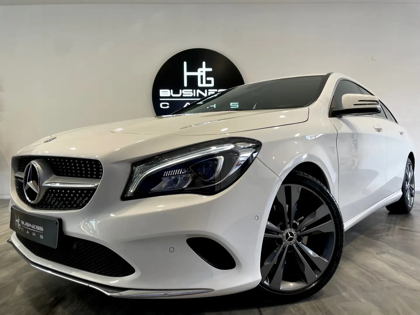 Mercedes-Benz CLA 200 d/ PACK SPORT/ FACELIFT/ FULL LED/ GPS/ CLIM Blanc - 1