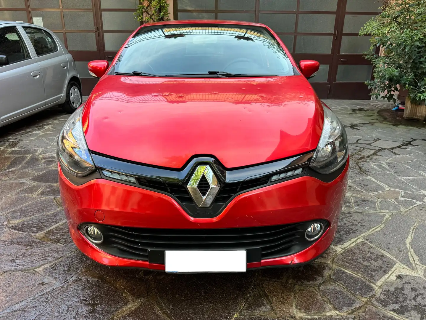 Renault Clio 5p 1.2 Live Gpl 75cv GRANDINATA Rosso - 2