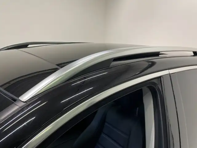 Mercedes-Benz GLE view 11