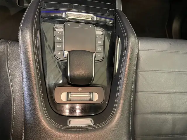 Mercedes-Benz GLE view 10
