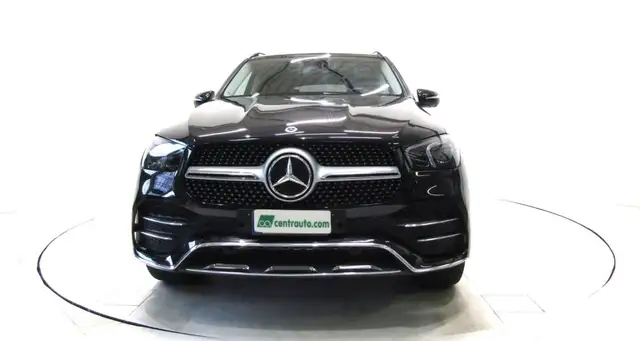 Mercedes-Benz GLE view 2