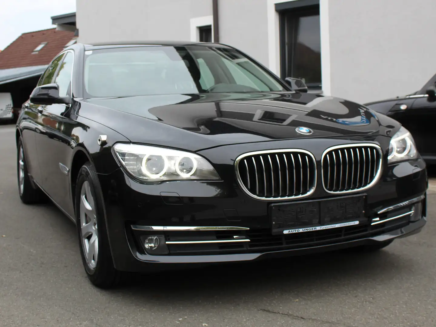 BMW 730 730d Aut 1 Besitz! mit nur 96000 Km Noir - 2