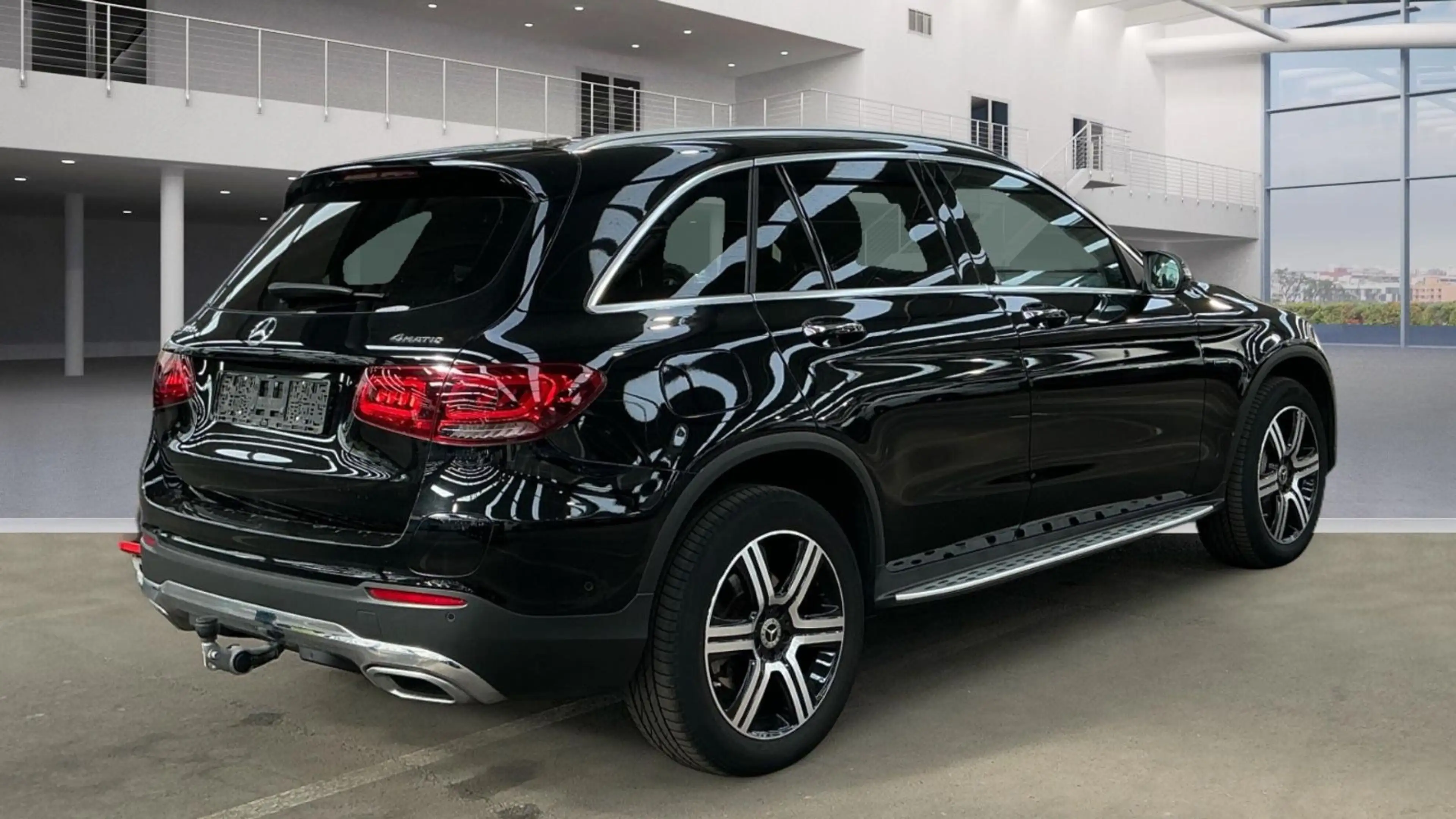 Mercedes-Benz GLC 300 e 4Matic 9G-TR-DIGITAL-360°CAM-AHK-TOTWNK — photo 4