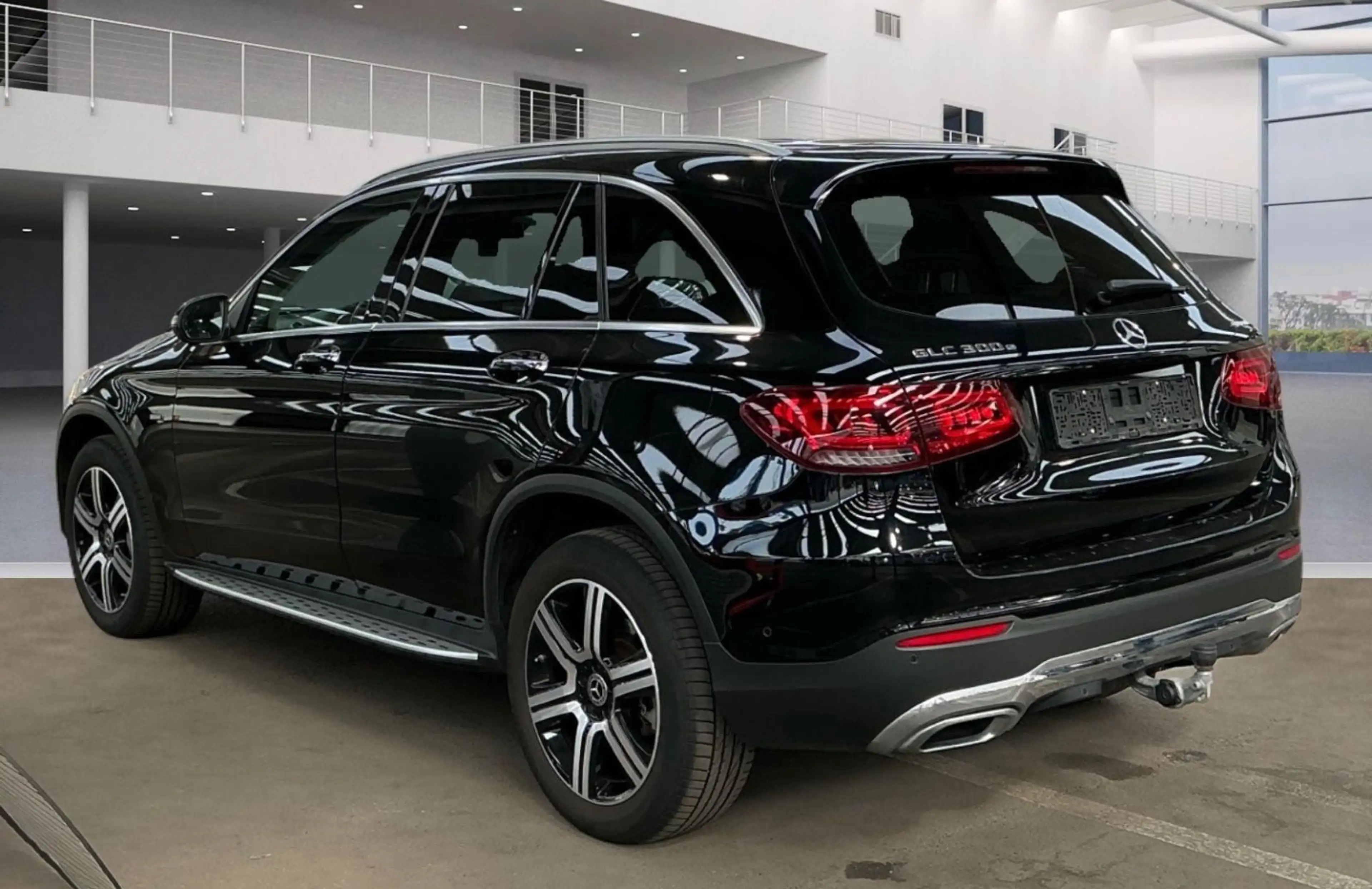 Mercedes-Benz GLC 300 e 4Matic 9G-TR-DIGITAL-360°CAM-AHK-TOTWNK — photo 3