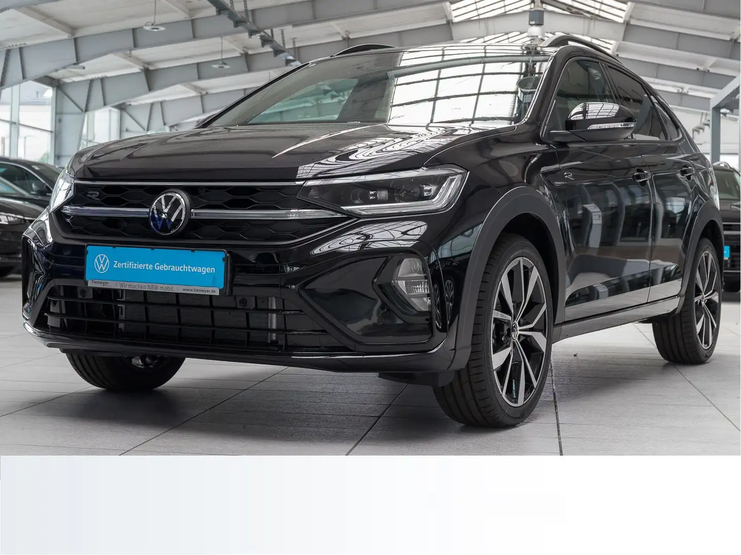 Volkswagen Taigo 1.0 TSI DSG R-LINE LM18 MATRIX AHK ASSIST Negro - 2