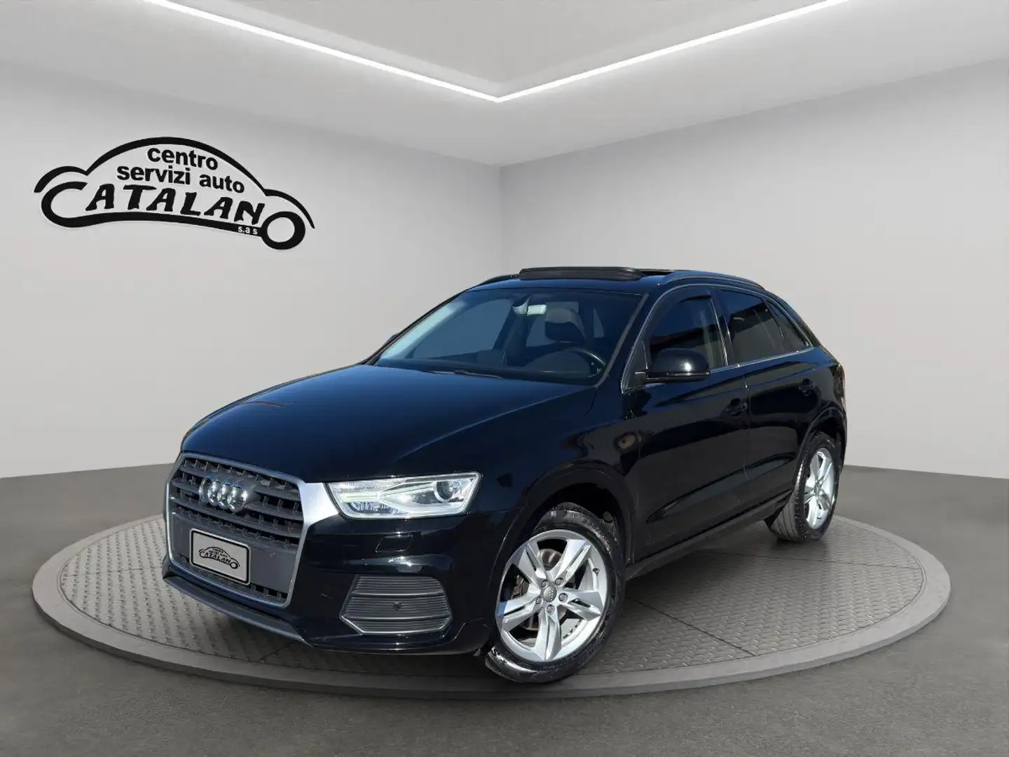 Audi Q3 2.0 TDI 150CV S tronic Sport TETTO Noir - 1