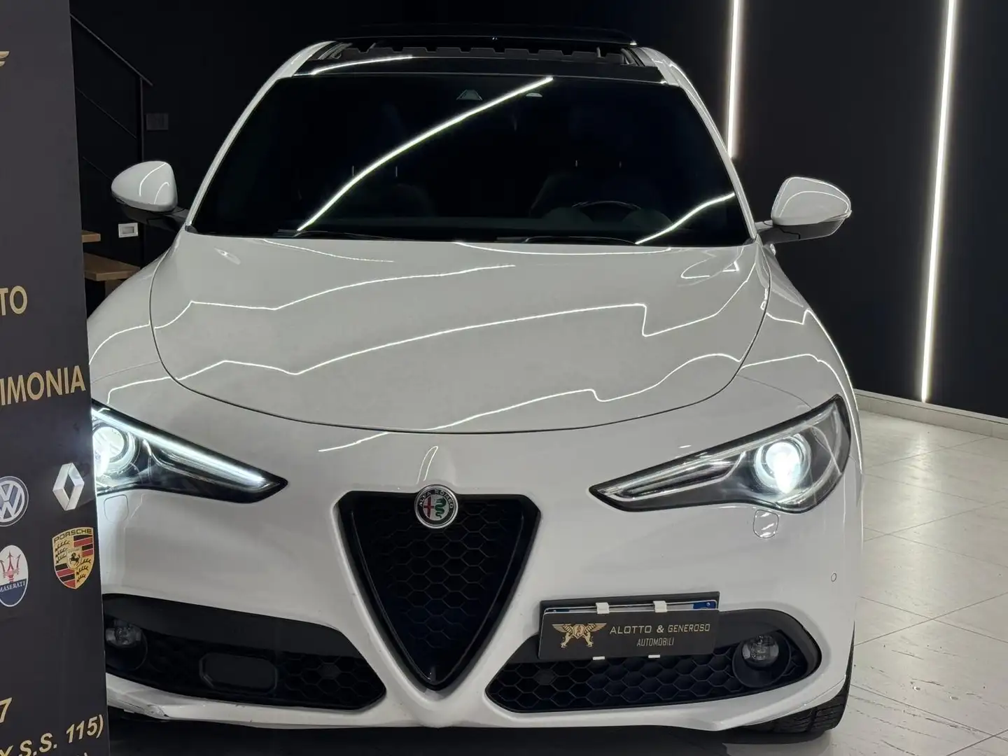 Alfa Romeo Stelvio Stelvio 2.2 Turbodiesel 210 CV AT8 Q4 Veloce Blanc - 2