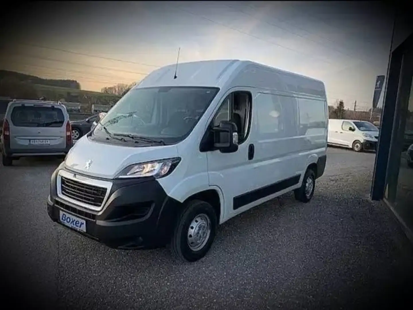 Peugeot Boxer Blue 130 HDI L2H2 Kleinbus Weiß - 1
