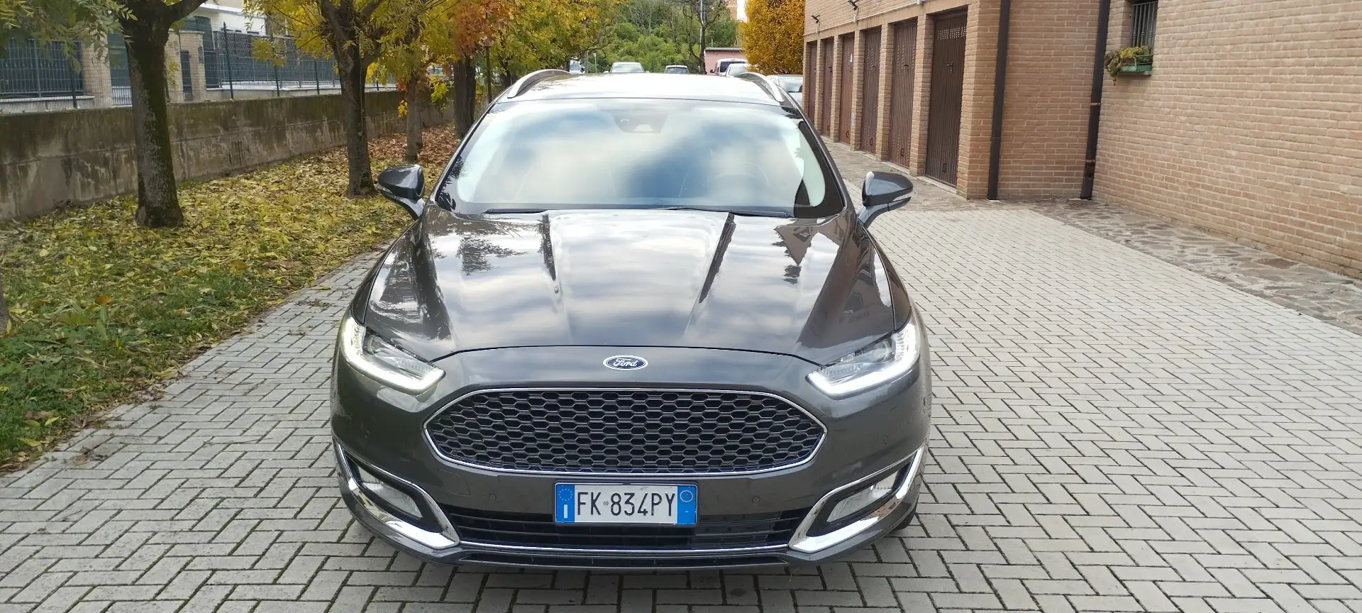 Ford Mondeo SW 2.0 tdci Vignale awd s&s 180cv powershift - 1