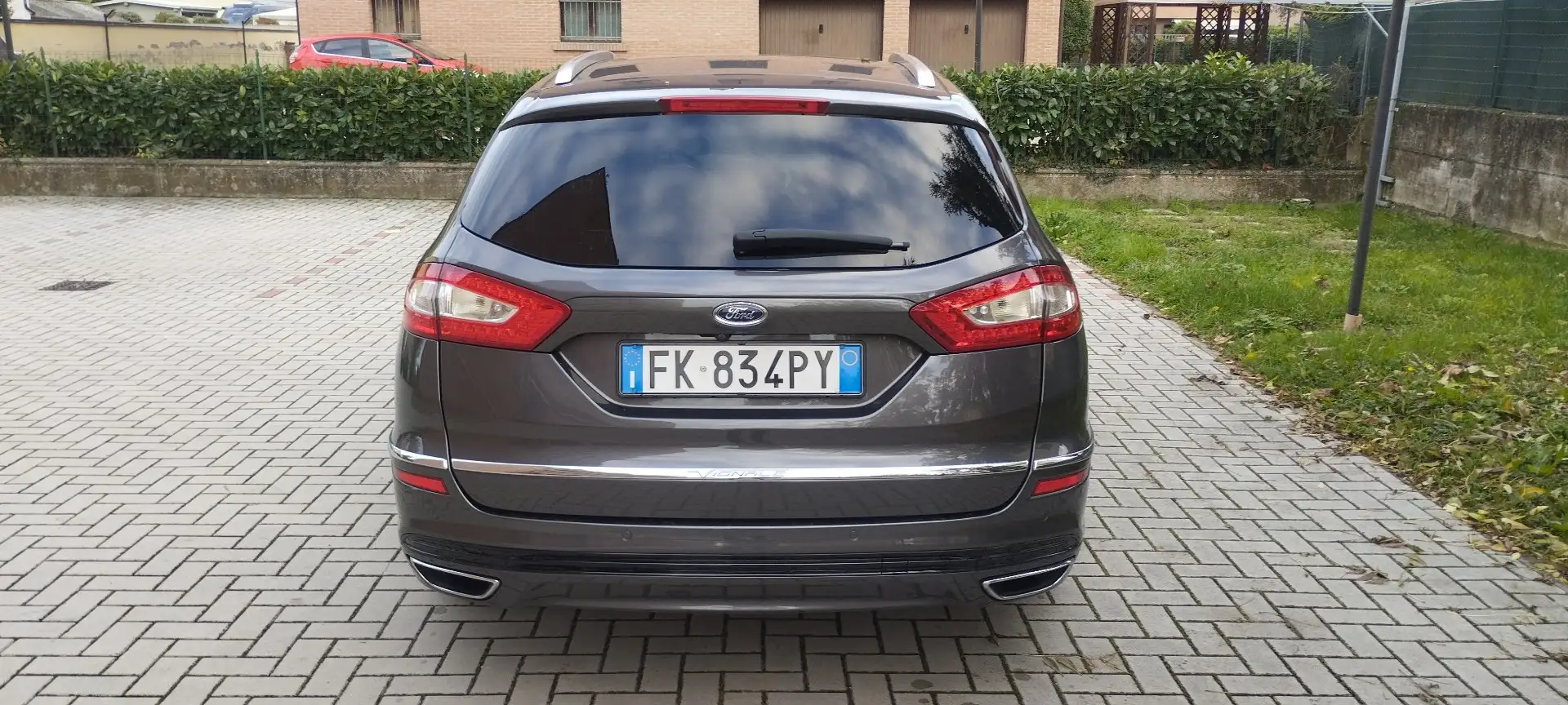 Ford Mondeo SW 2.0 tdci Vignale awd s&s 180cv powershift - 2