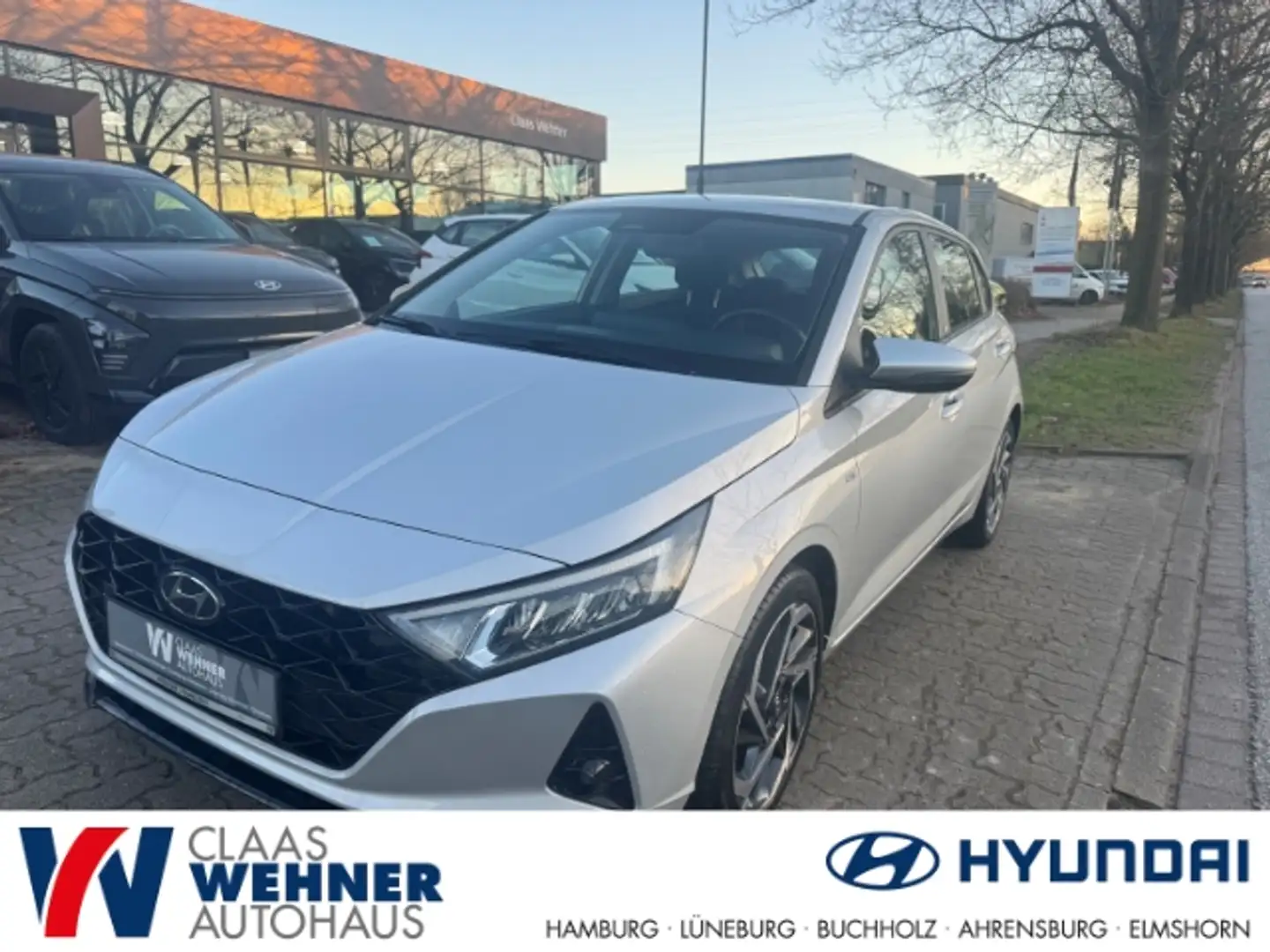 Hyundai i20 Intro Edition Mild-Hybrid LED Apple CarPlay Androi Silber - 1