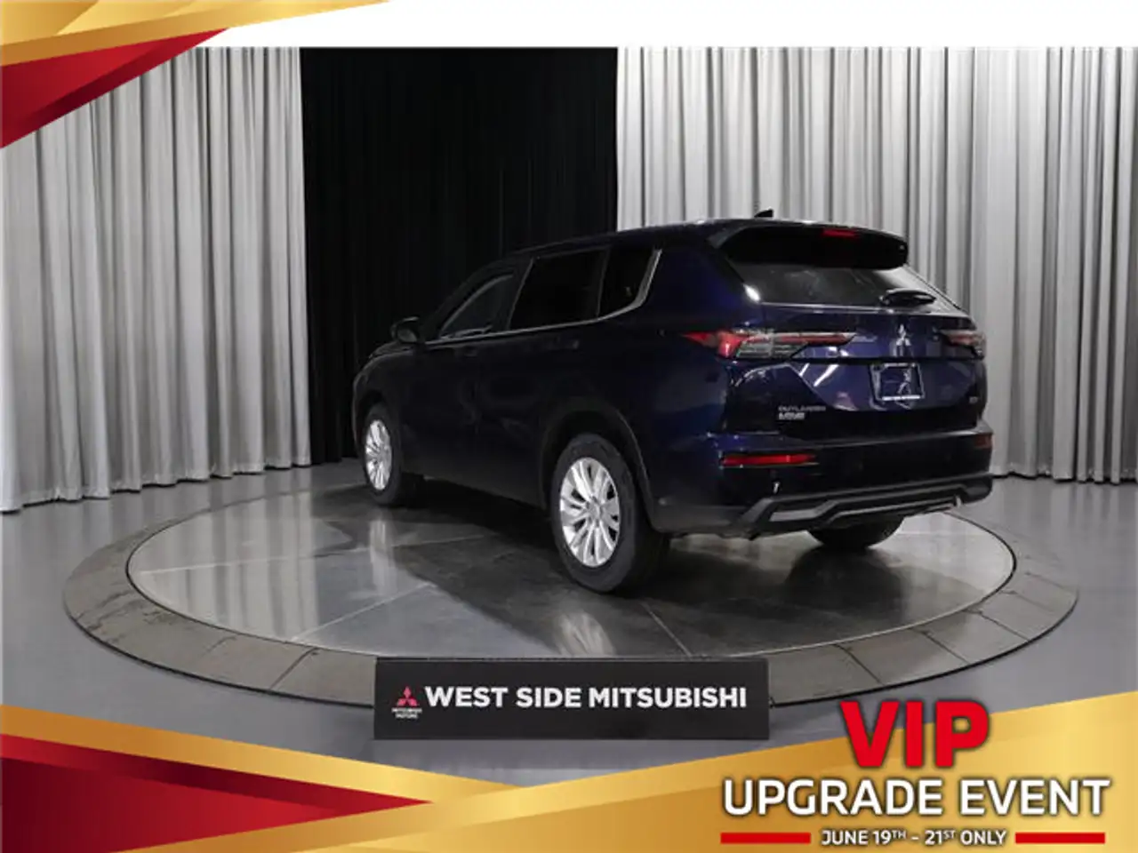 Mitsubishi Outlander photo Mitsubishi Outlander