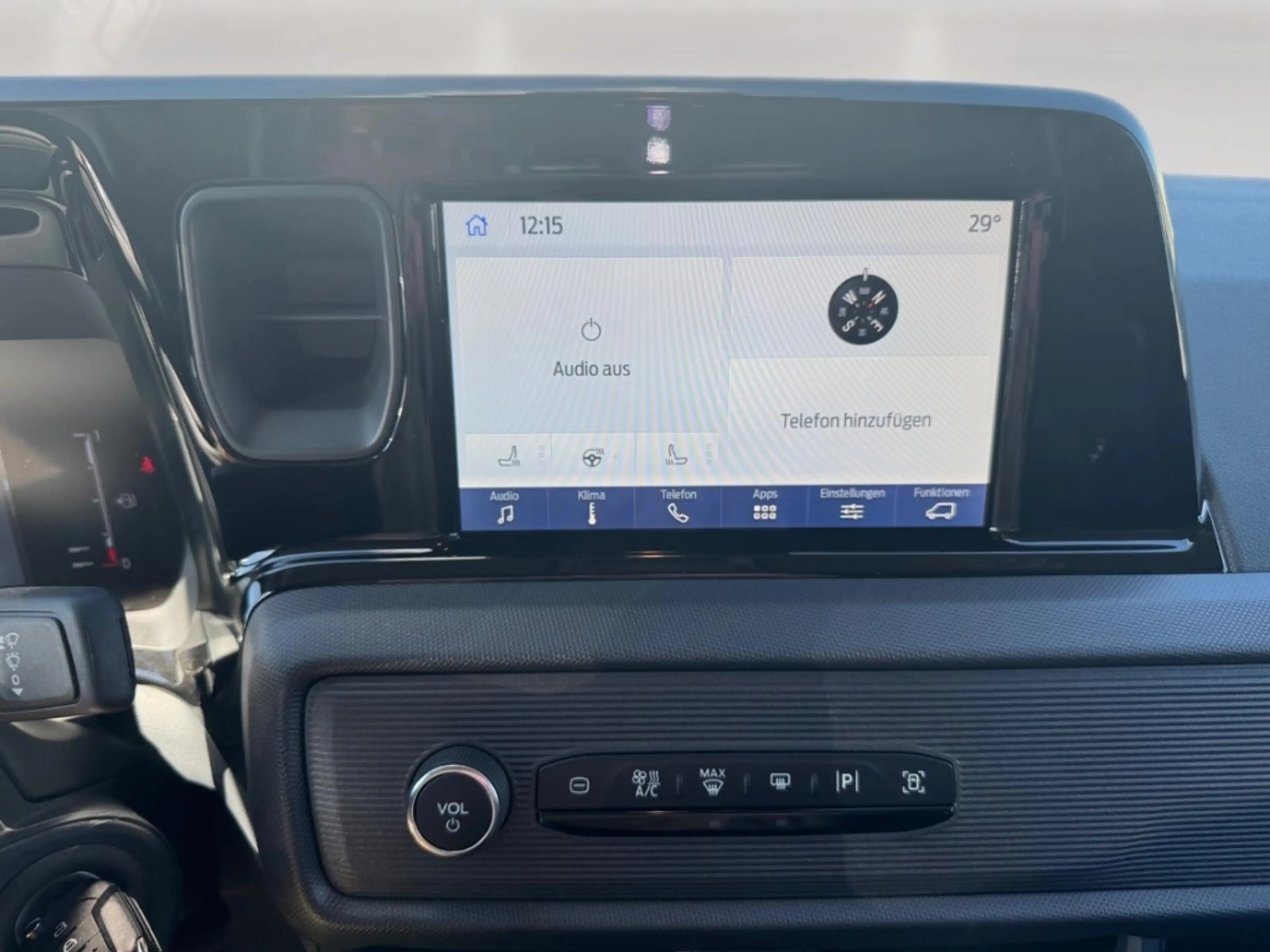 Ford Transit Courier Trend+AHK+Allwetter+Carplay — photo 9
