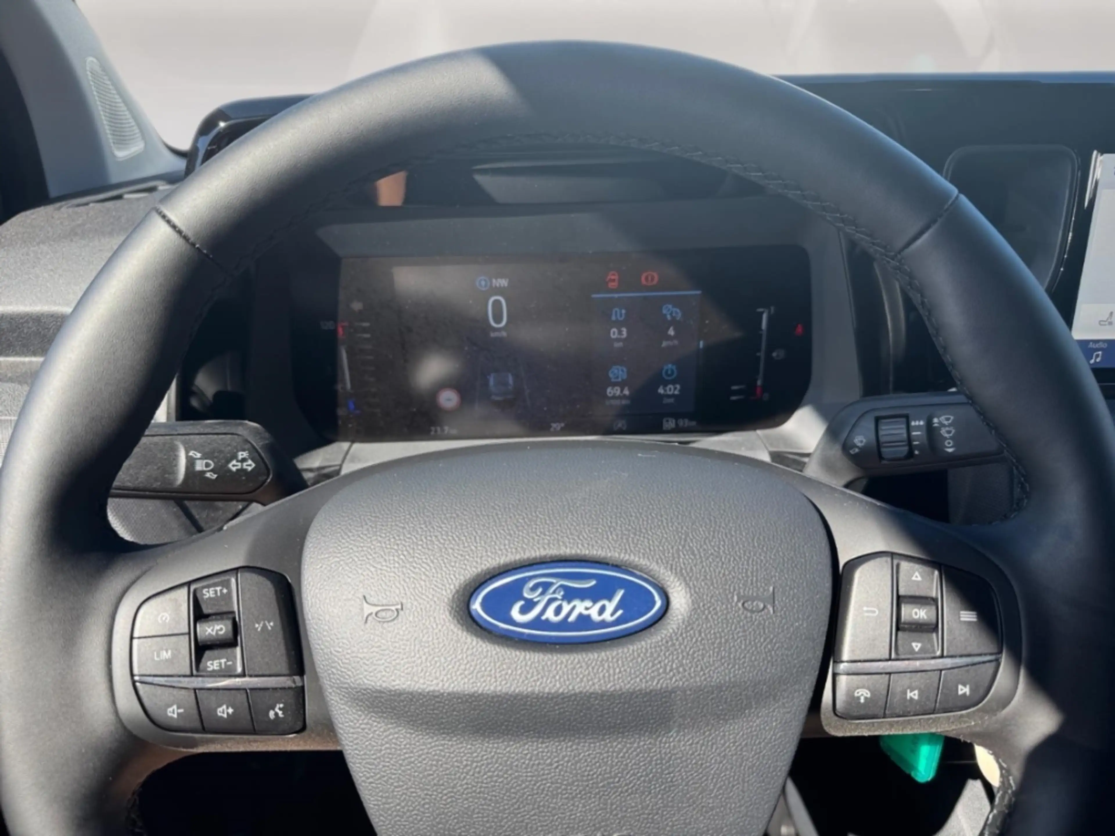 Ford Transit Courier Trend+AHK+Allwetter+Carplay — photo 8