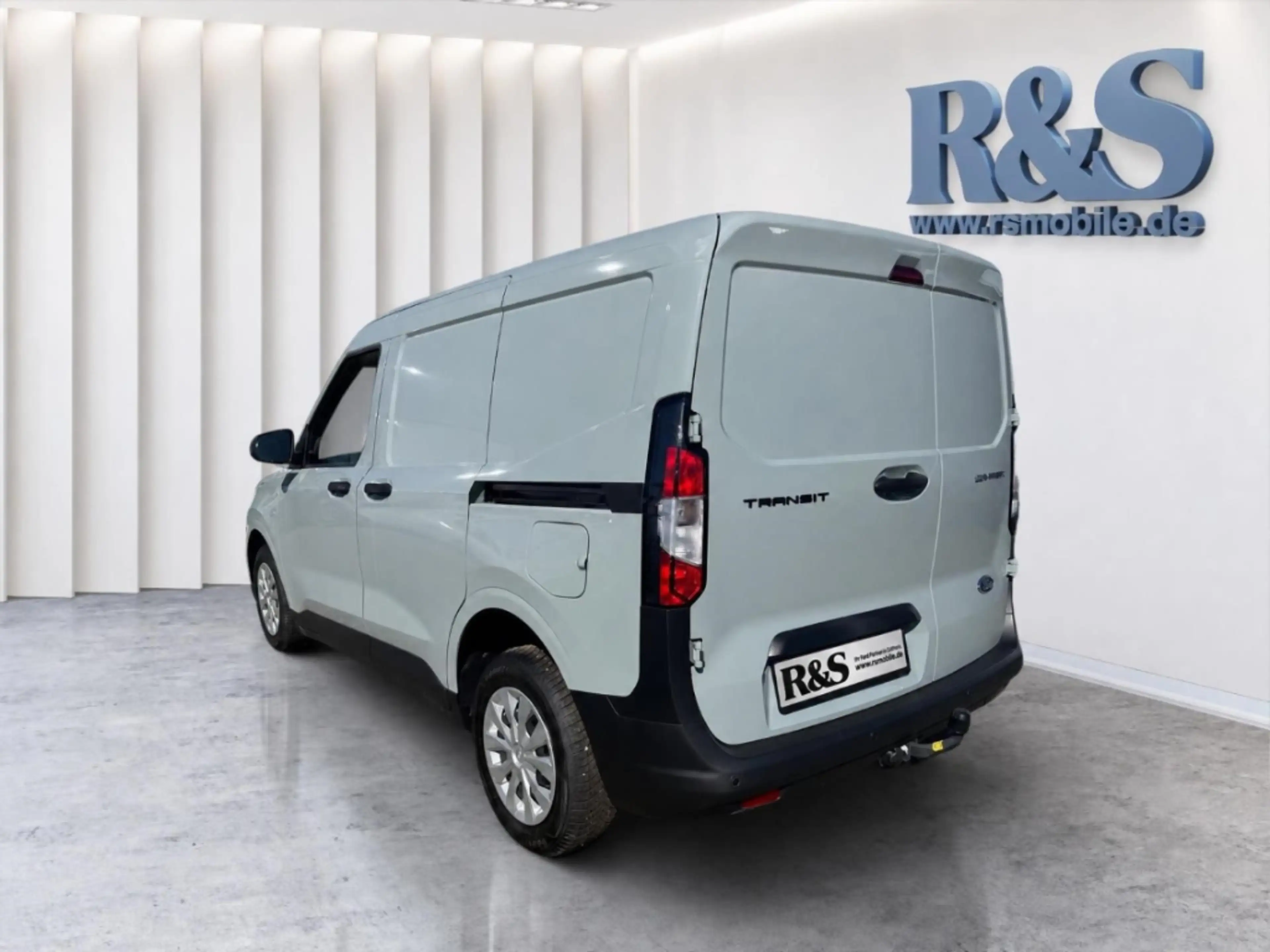 Ford Transit Courier Trend+AHK+Allwetter+Carplay — photo 5