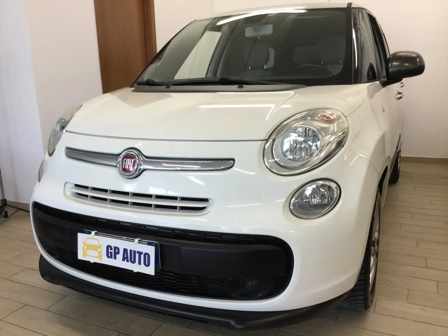 Fiat 500L Living 1.6 mjt Lounge 105cv Bianco - 1
