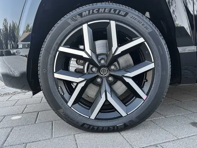 Jeep Compass view 9