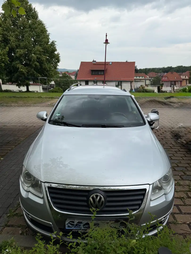 Volkswagen Passat Variant Passat Variant 2.0 TDI DPF Comfortline Grau - 1