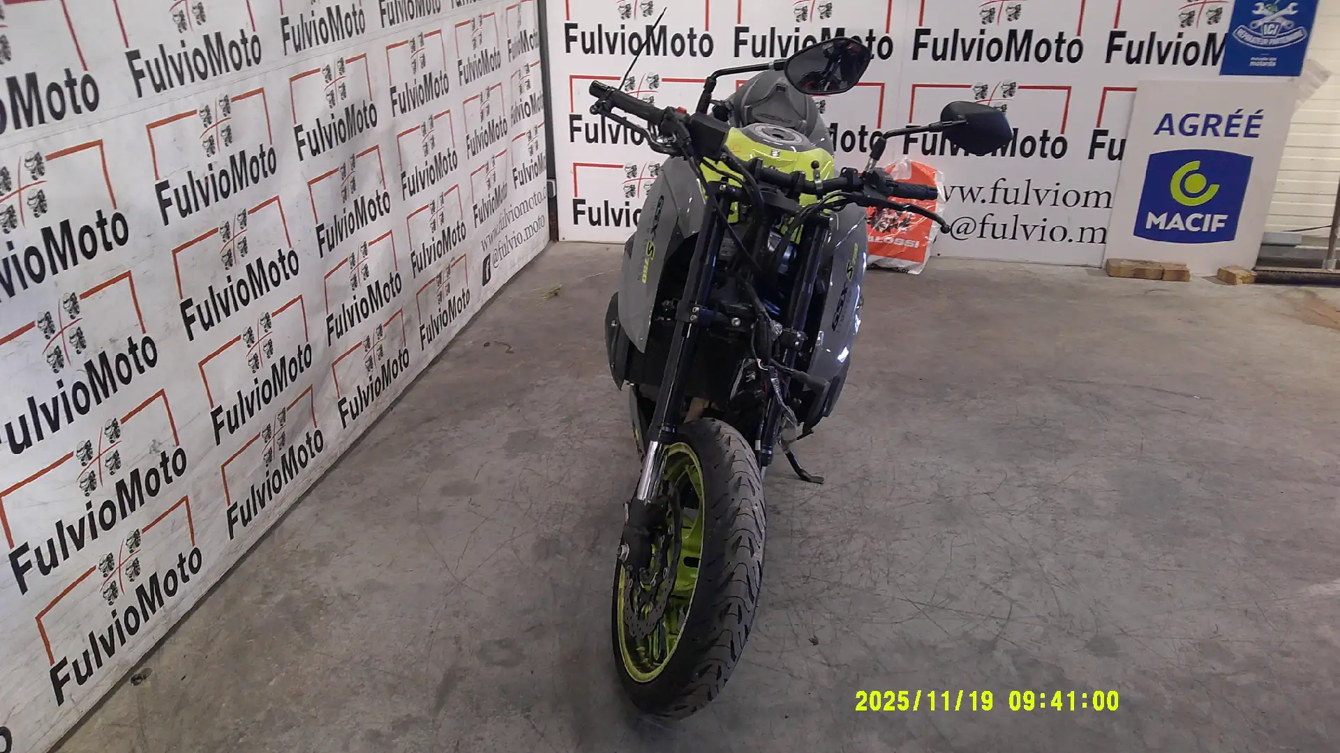 Suzuki GSX-S 750 - 2