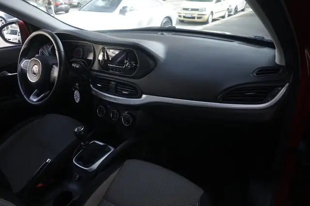 Fiat Tipo view 8
