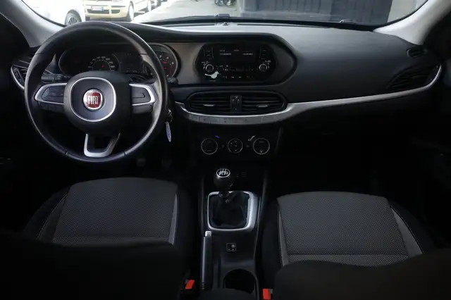 Fiat Tipo view 2