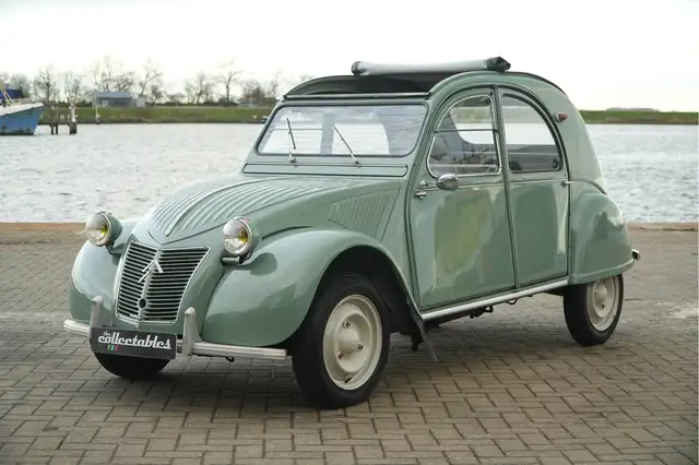 Citroen 2CV 2CV4
