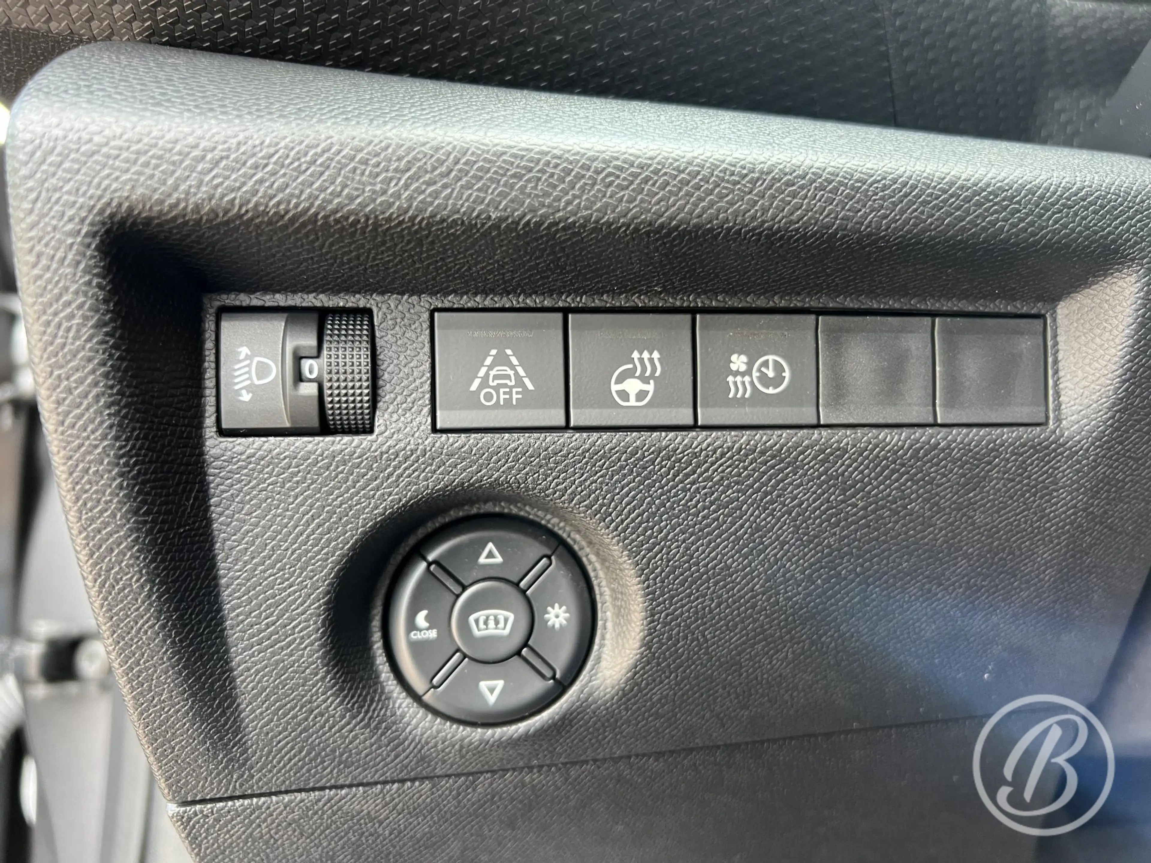 Citroen E-C4 Electric Shine 50 kWh 136 pk Automaat Panoramadak — photo 44
