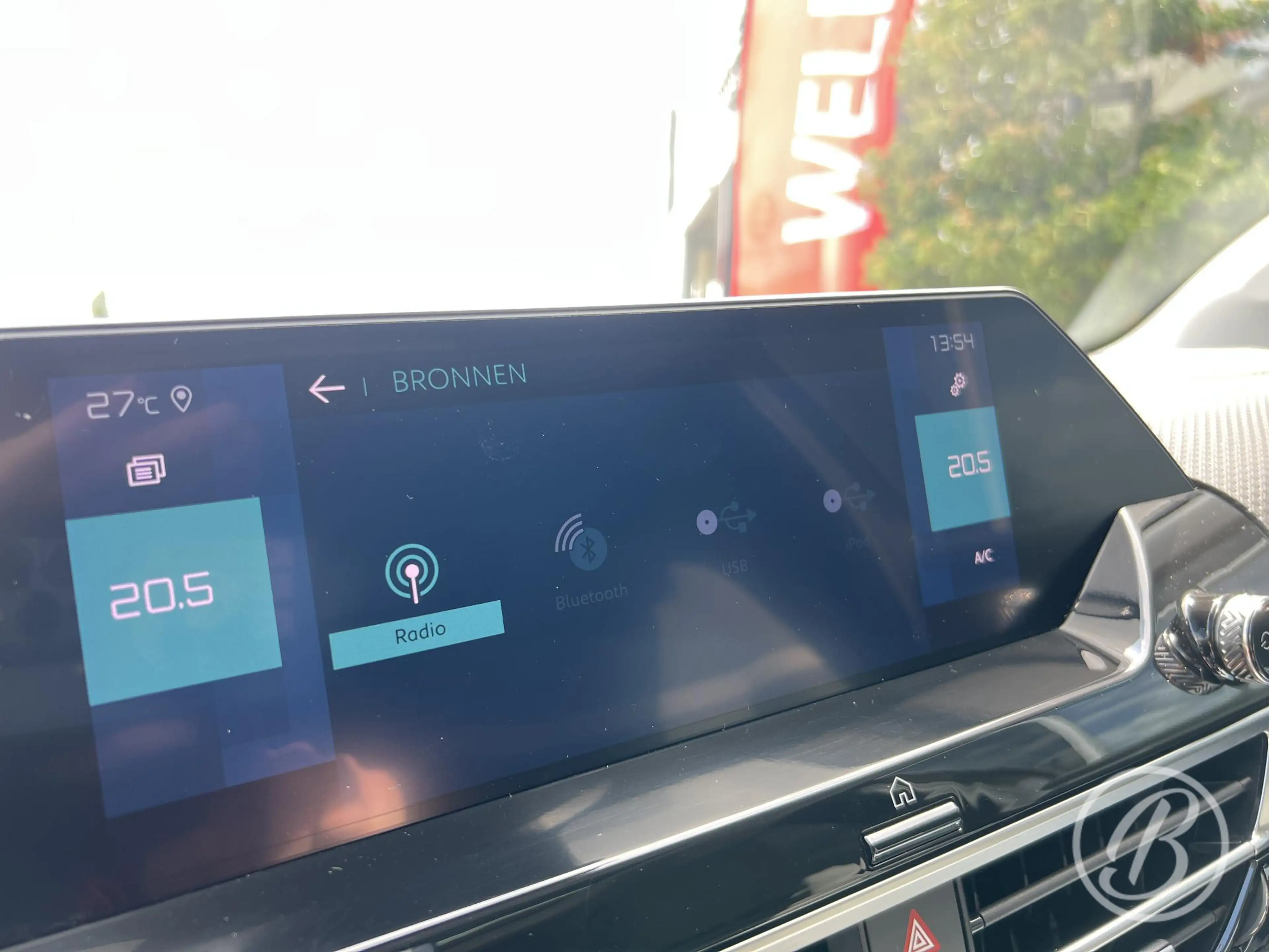 Citroen E-C4 Electric Shine 50 kWh 136 pk Automaat Panoramadak — photo 26