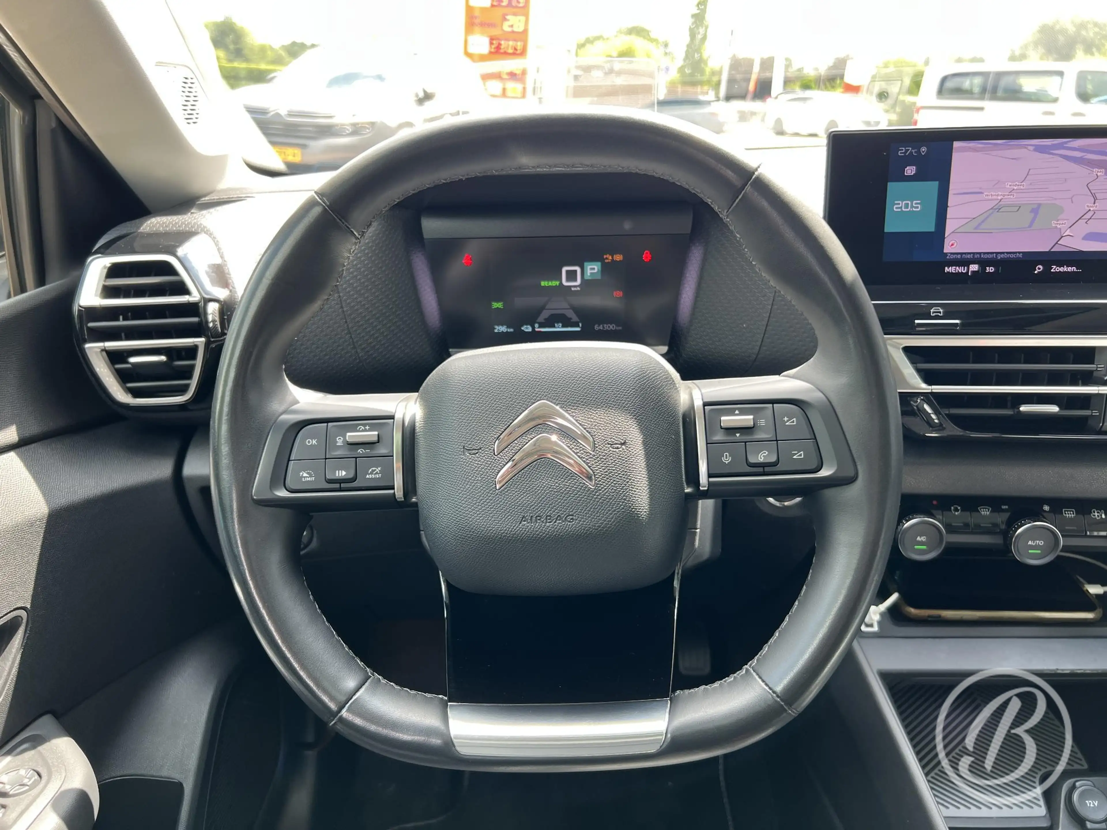 Citroen E-C4 Electric Shine 50 kWh 136 pk Automaat Panoramadak — photo 8